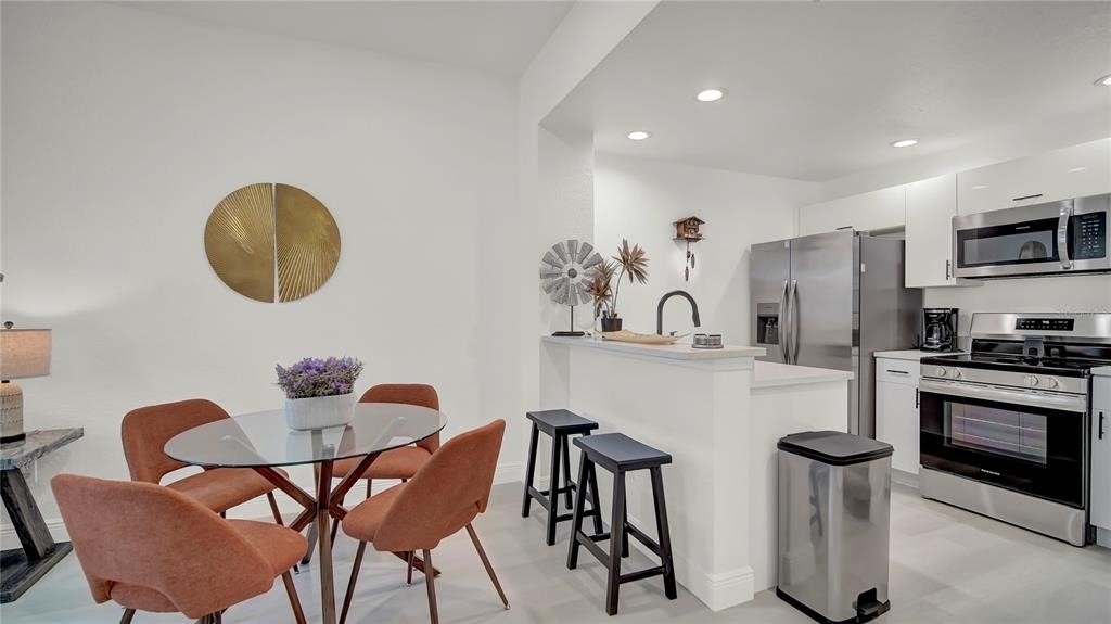 4009 Venetian Bay Drive - Photo 3