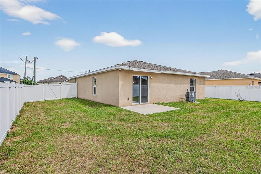 842 Gila Way - Photo 32