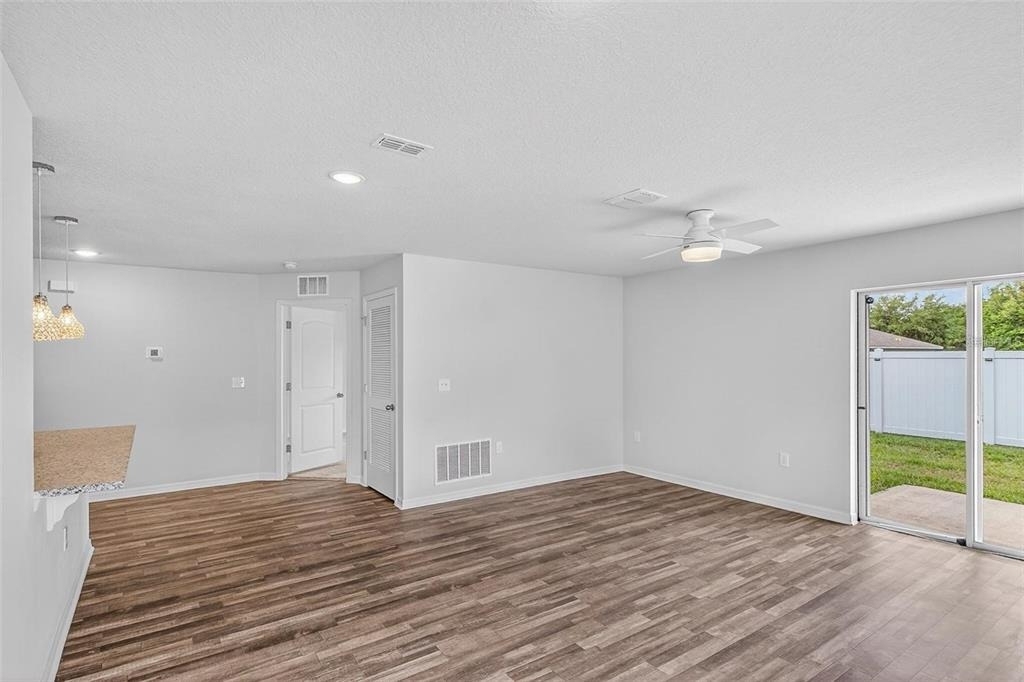 842 Gila Way - Photo 9