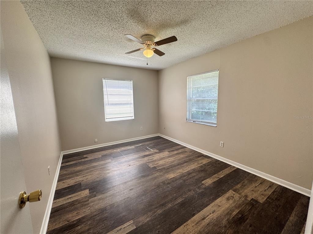 1001 Crawford Street - Photo 7