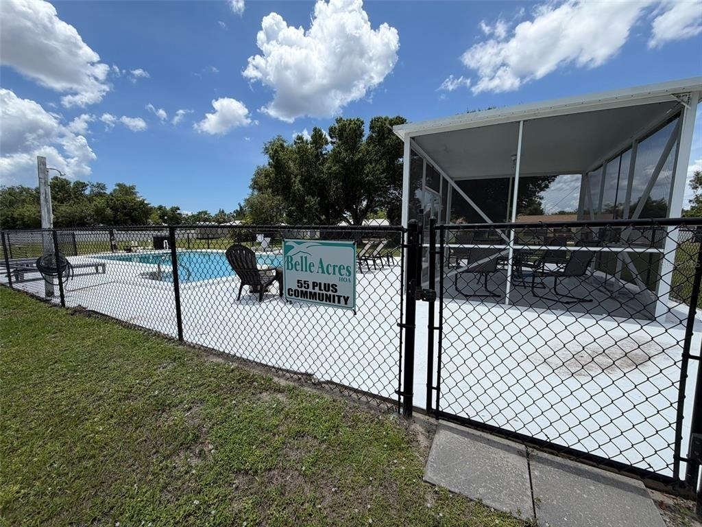 4093 Drance Street - Photo 37