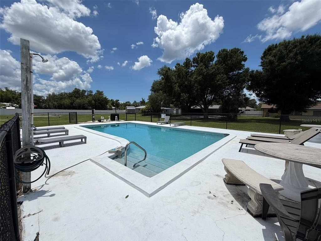 4093 Drance Street - Photo 40