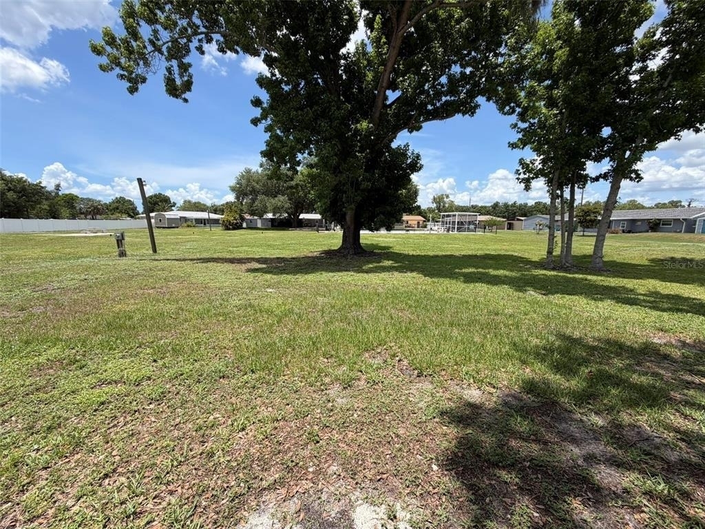4093 Drance Street - Photo 35