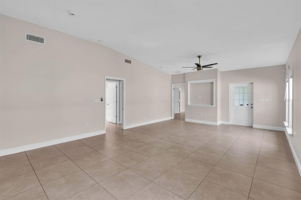 124 Tucker Avenue - Photo 9