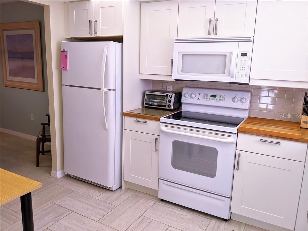 3668 Lake Bayshore Drive - Photo 6