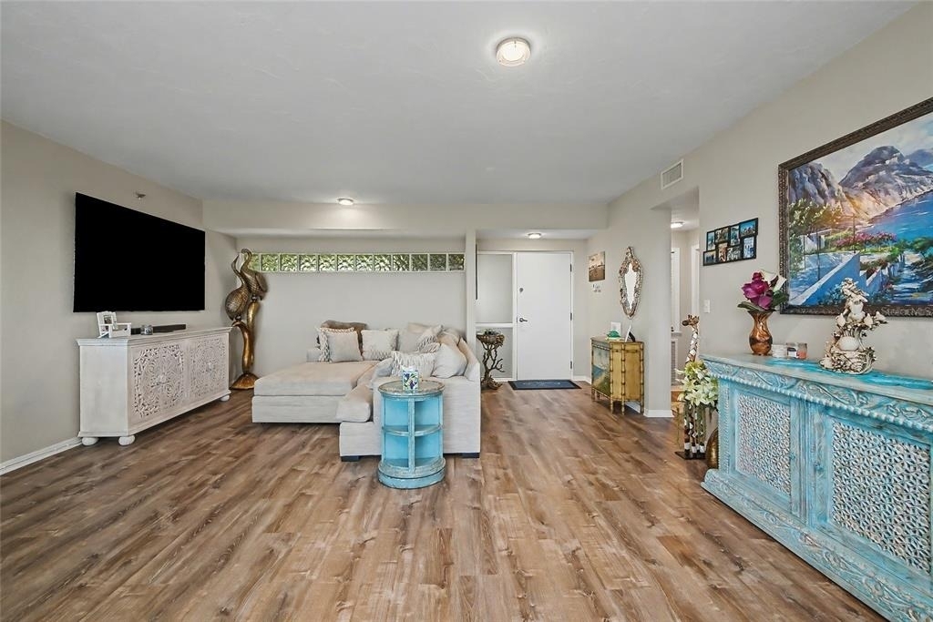 5408 Eagles Point Circle - Photo 8