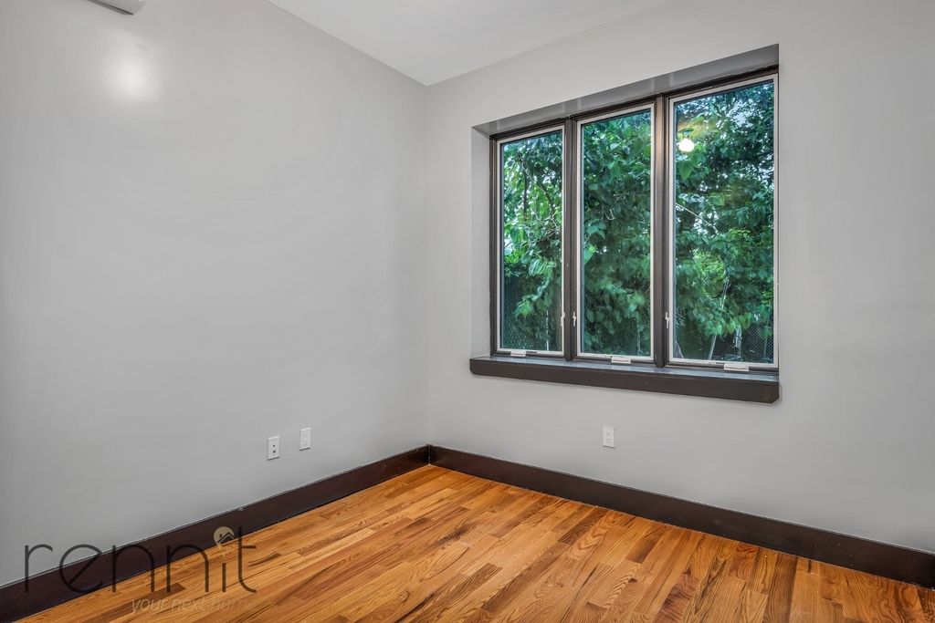 37 Wilson Avenue - Photo 2