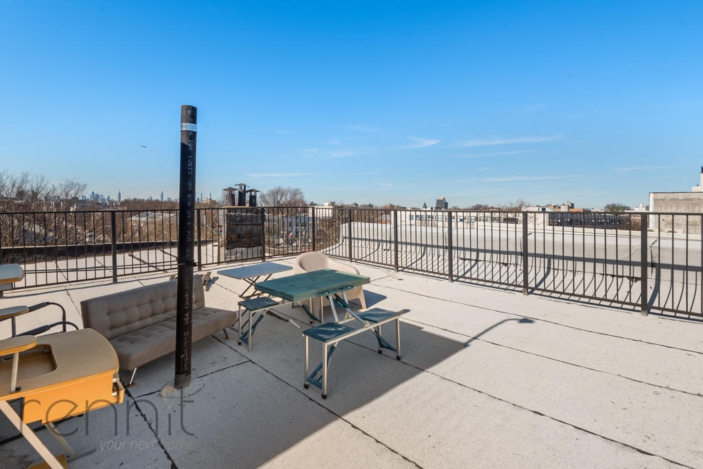 702 Evergreen Avenue - Photo 12