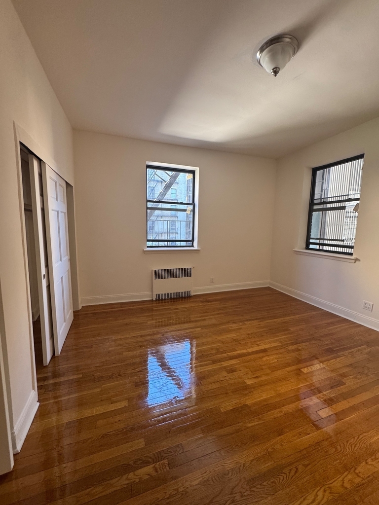 243 West 99th Street - Photo 9