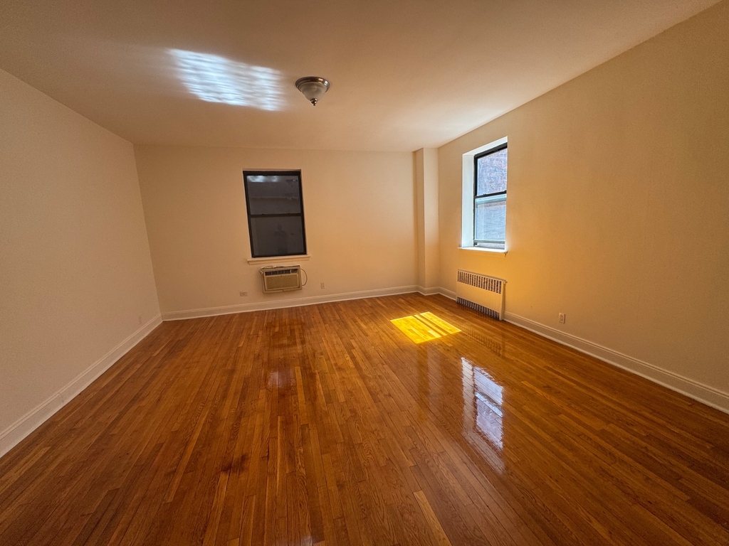 243 West 99th Street - Photo 3
