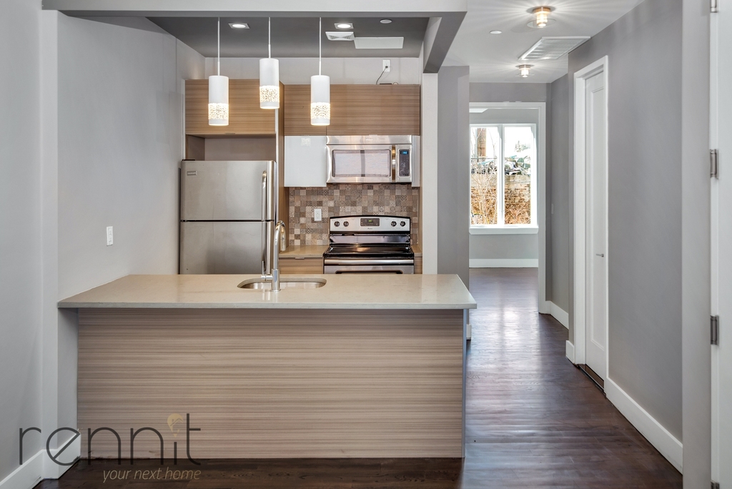 575 Van Buren Street - Photo 4