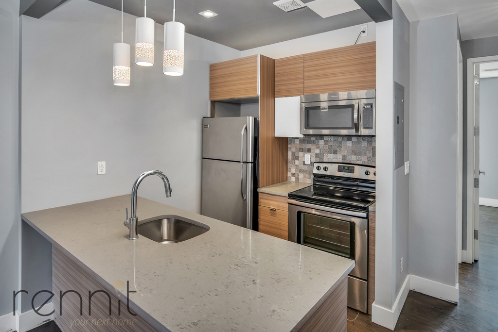 575 Van Buren Street - Photo 3