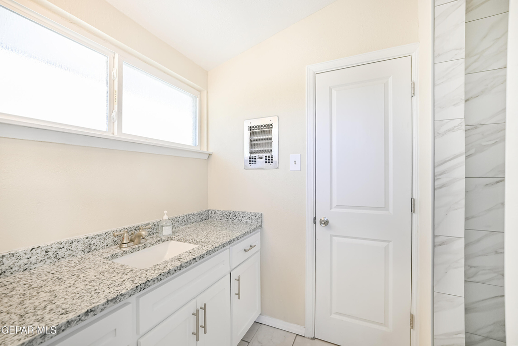 368 Chermont Court - Photo 15