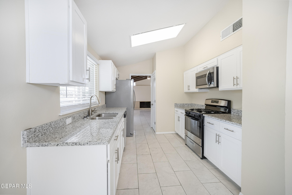 368 Chermont Court - Photo 6