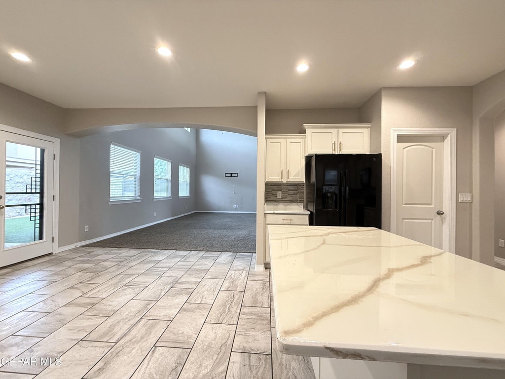 1028 Flyer Place - Photo 18