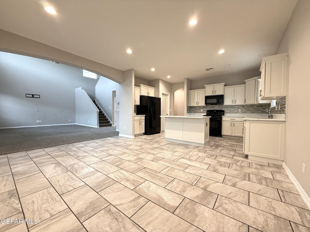 1028 Flyer Place - Photo 16