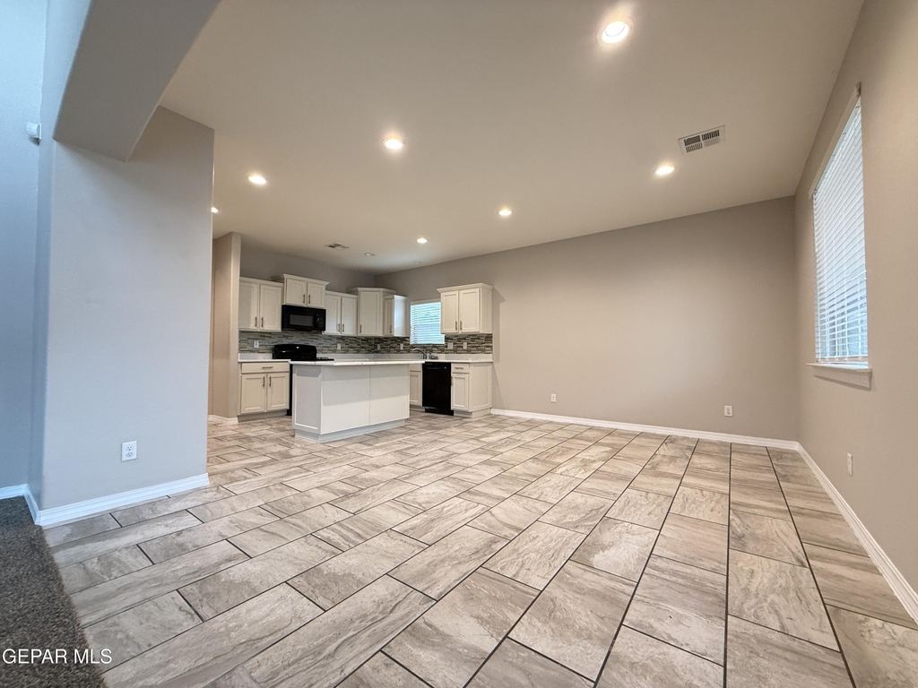 1028 Flyer Place - Photo 15