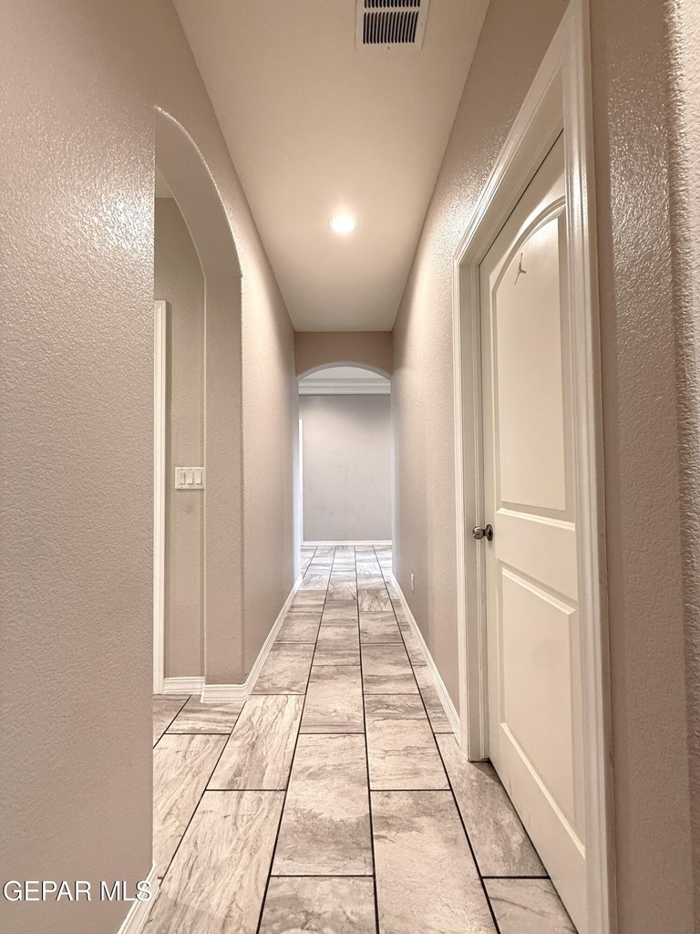 1028 Flyer Place - Photo 26