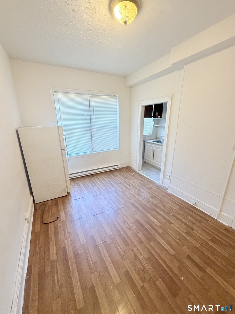 485 Howard Avenue - Photo 0