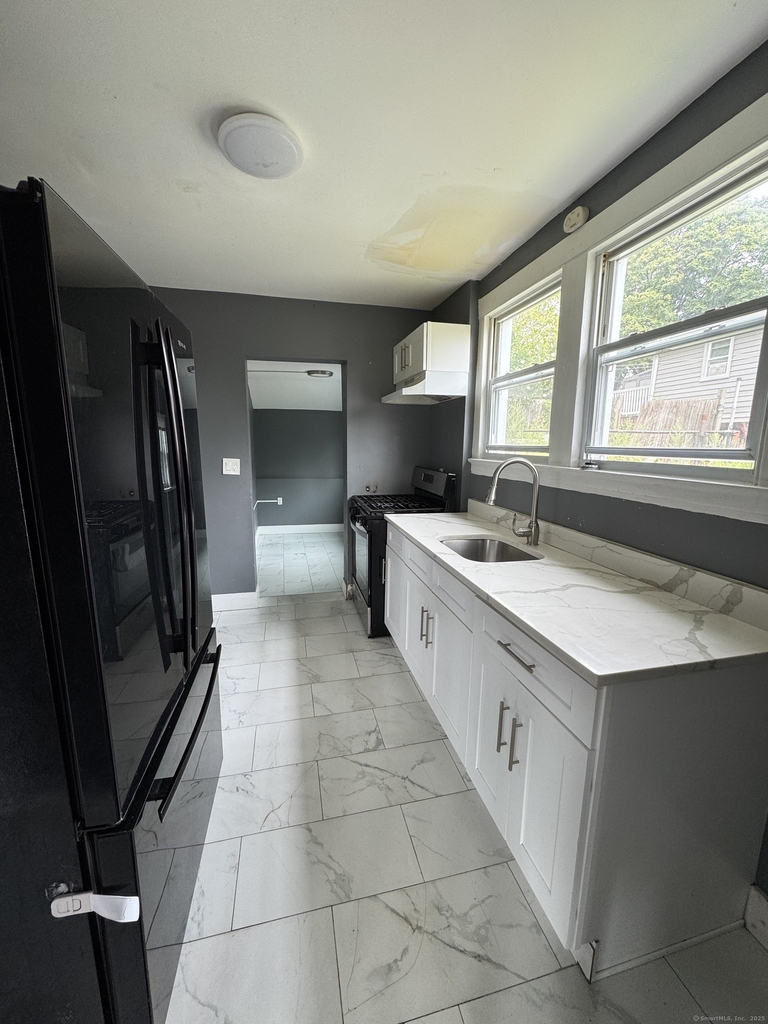 124 First Avenue - Photo 1