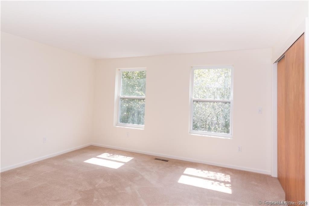 6 Larkspur Lane - Photo 8