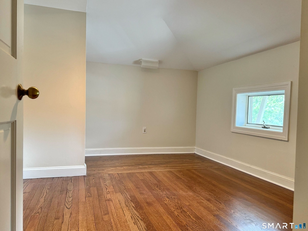 251 Edwards Street - Photo 10
