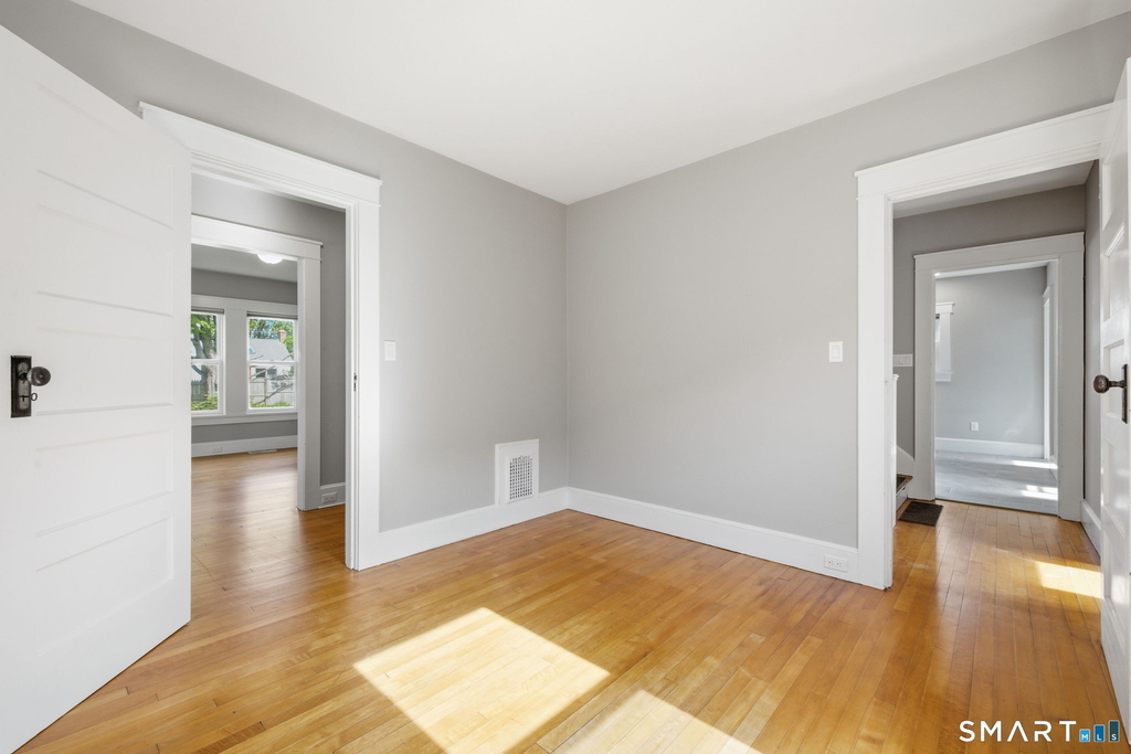 29 Main Street - Photo 9