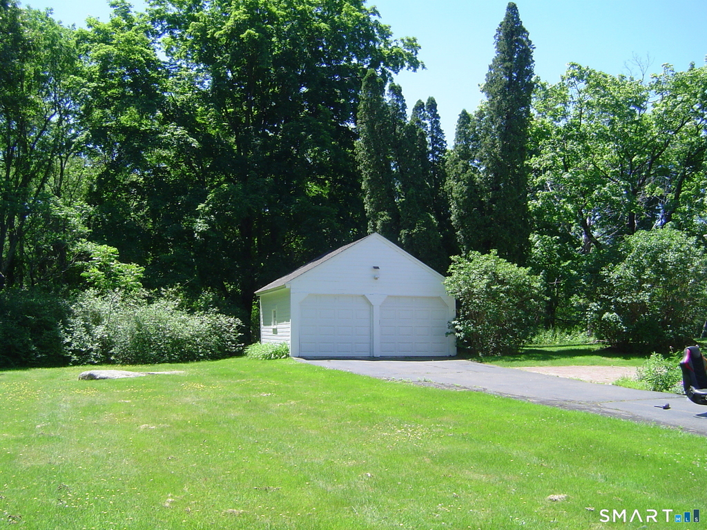 815 East Main Street - Photo 38