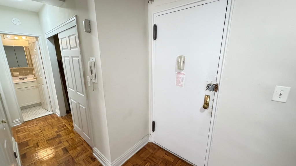 102-25 67th Drive - Photo 5