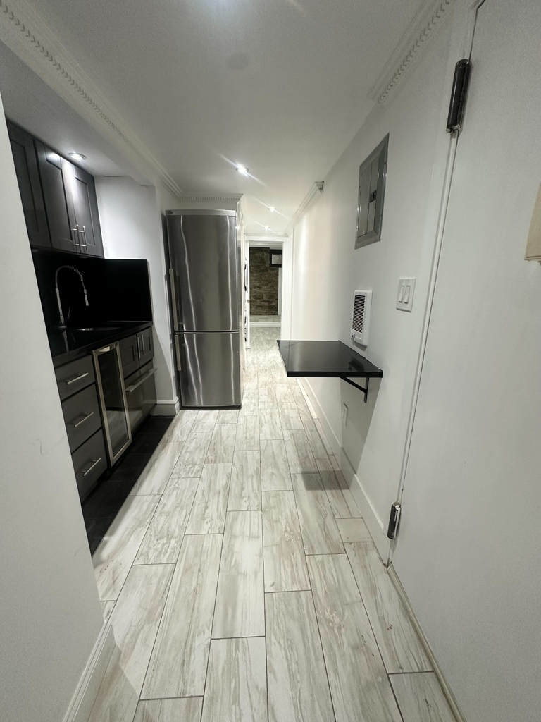 West 53rd Street - Photo 3