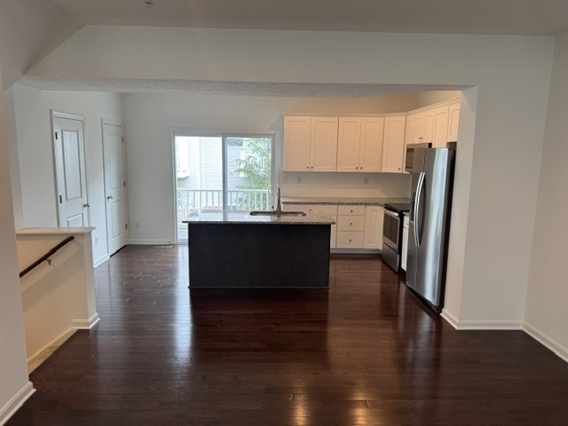221 Faulk Dr - Photo 2
