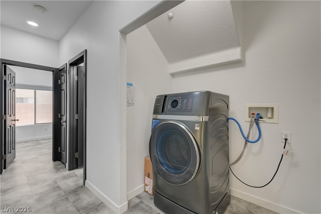 9929 Markhorn Court - Photo 10
