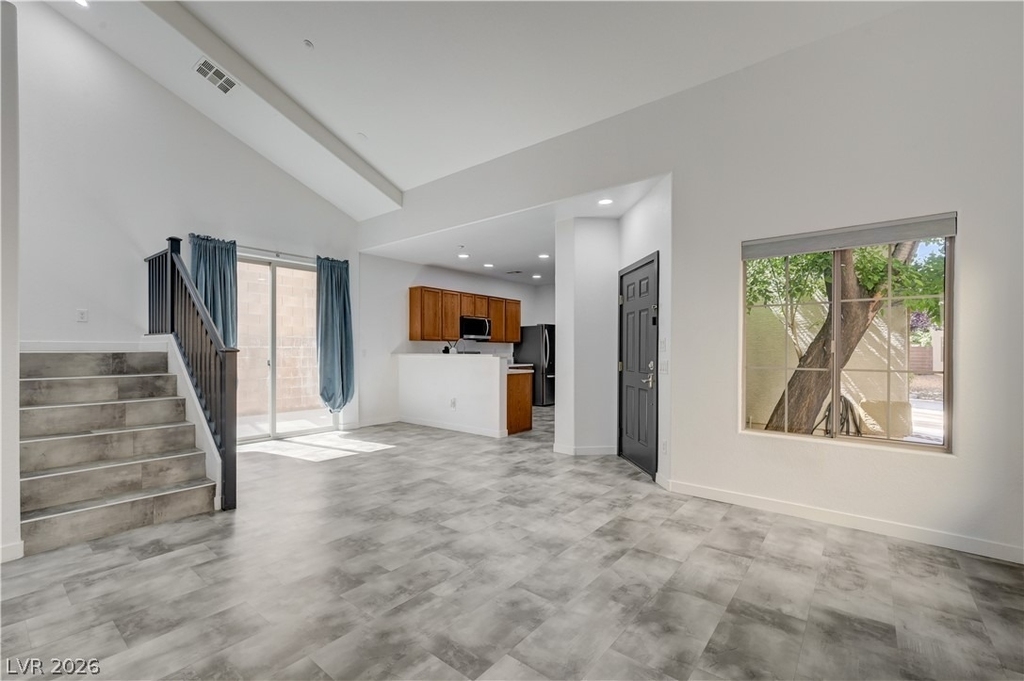 9929 Markhorn Court - Photo 8