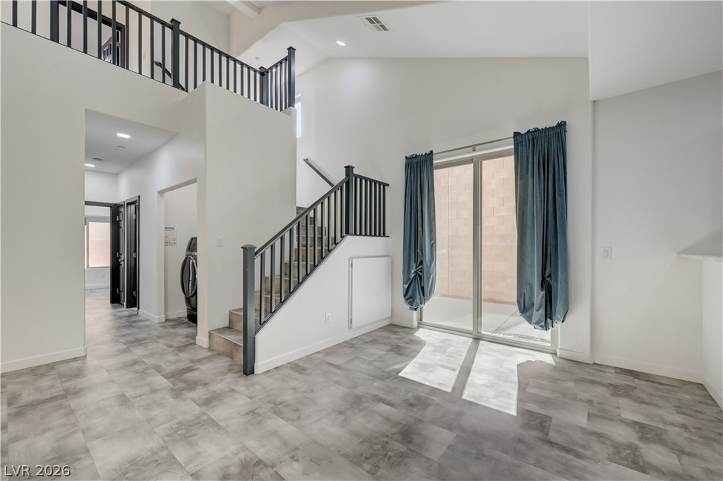 9929 Markhorn Court - Photo 5