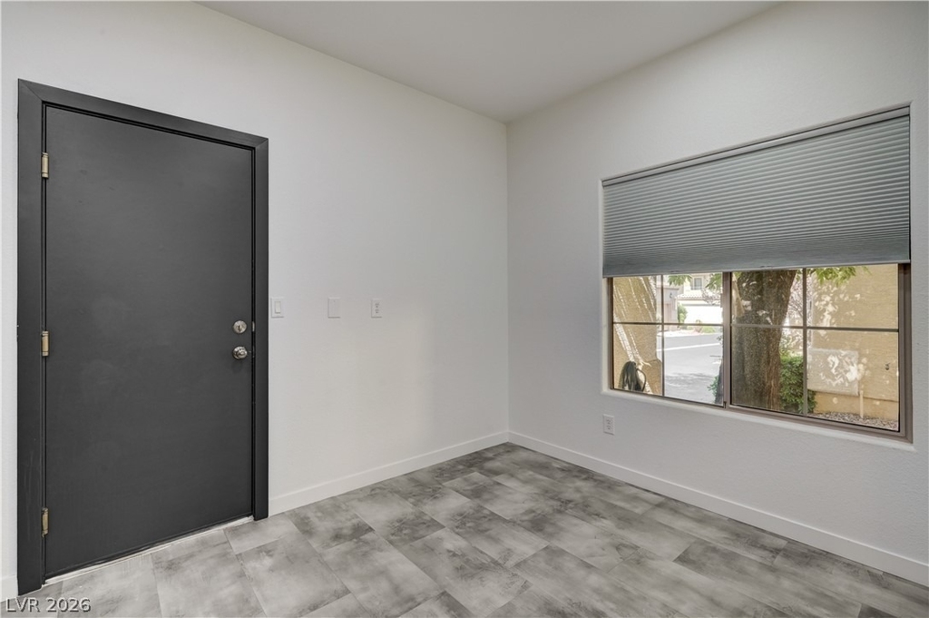 9929 Markhorn Court - Photo 19