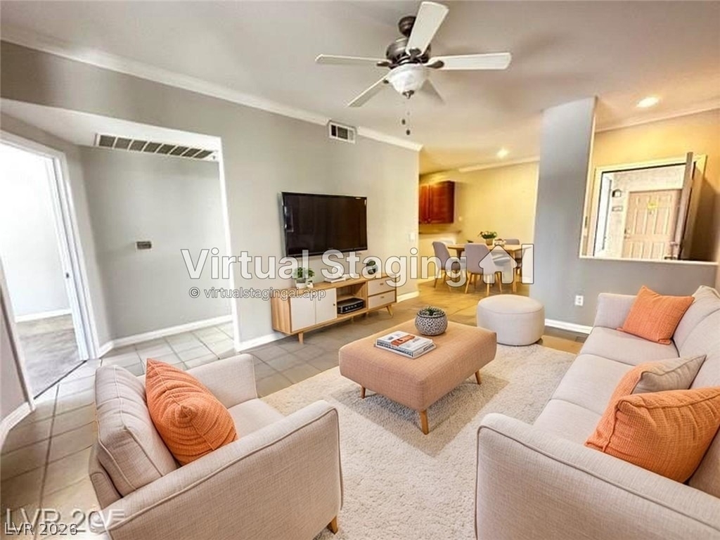 4400 Jones Boulevard - Photo 0