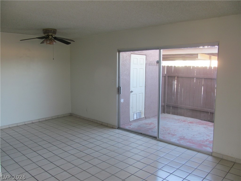 3518 Villa Knolls North Drive - Photo 2
