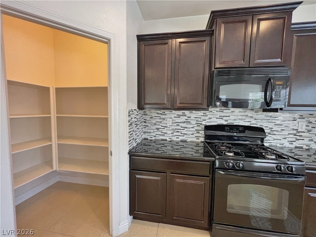 4608 Bear Island Court - Photo 8