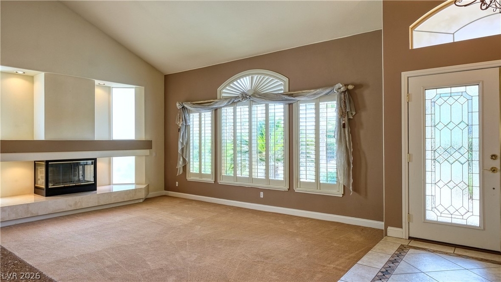 3924 Royal Scots Avenue - Photo 4