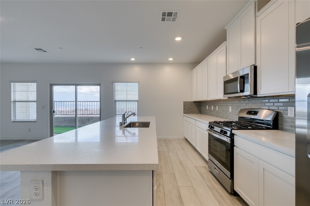 600 N Carriage Hill Drive - Photo 9