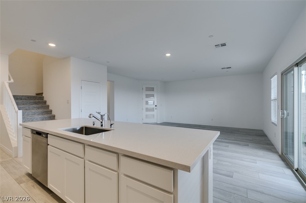 600 N Carriage Hill Drive - Photo 12