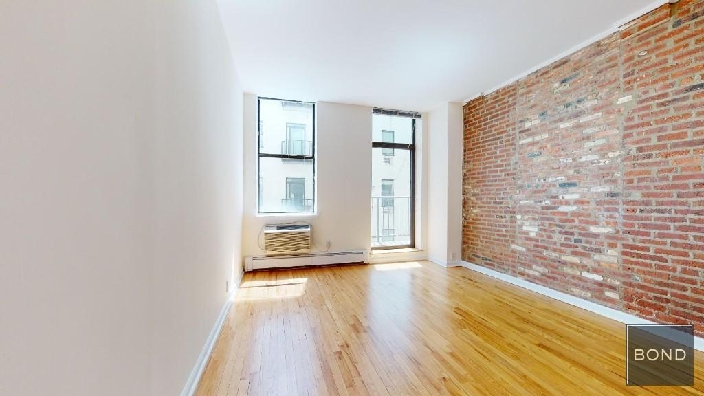201 East 12th Street - Photo 3