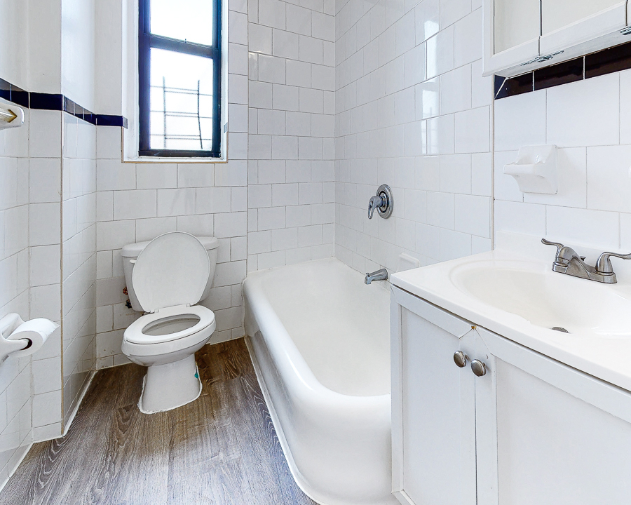 357 Edgecombe Avenue - Photo 3