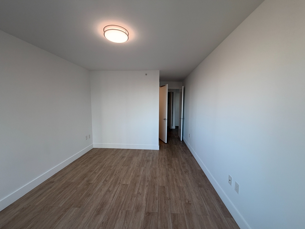 47th Ave & Center Boulevard - Photo 4
