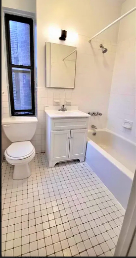 247 East 62nd Street - Photo 4