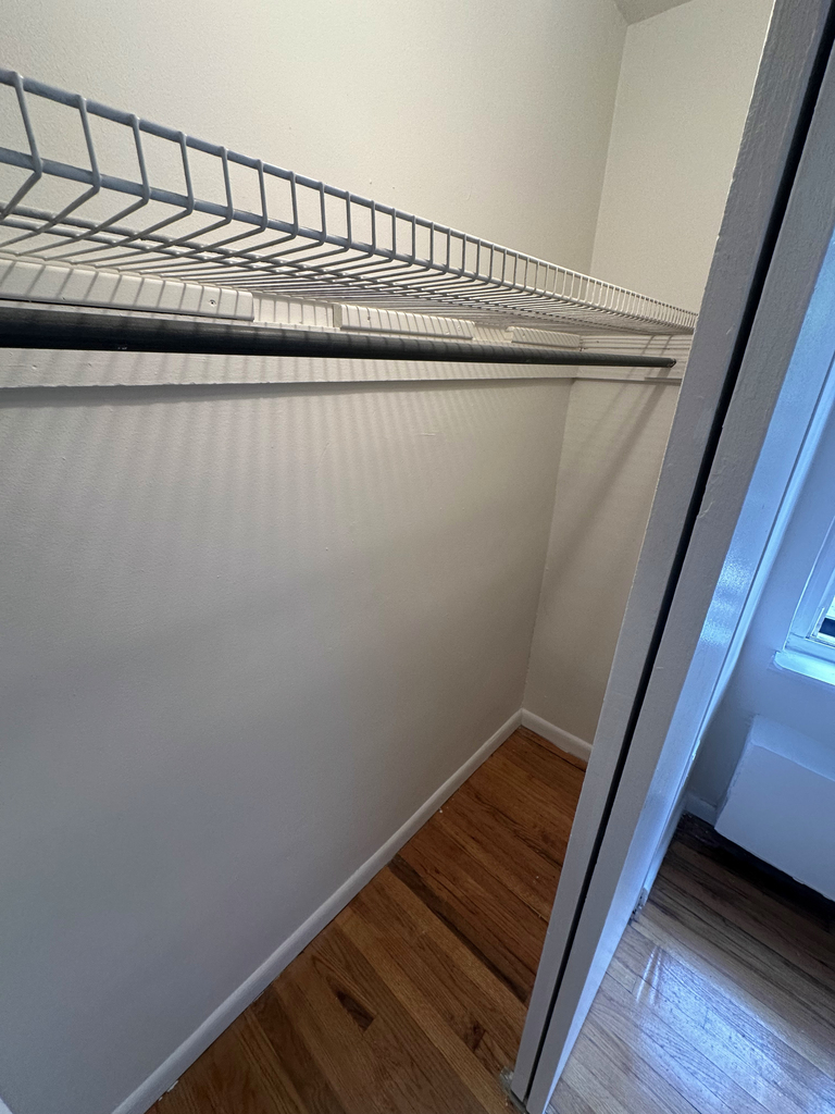 260 west 27th st - Photo 6