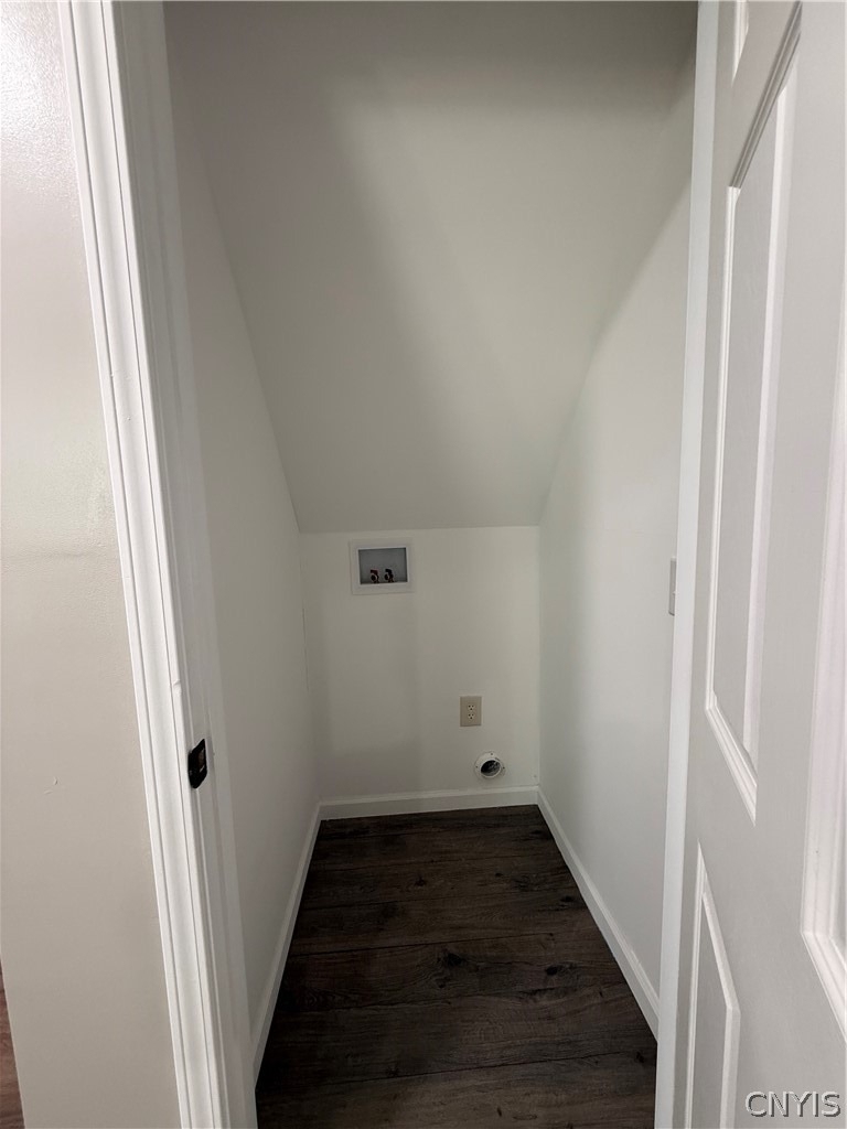 8261 Oswego Road - Photo 6