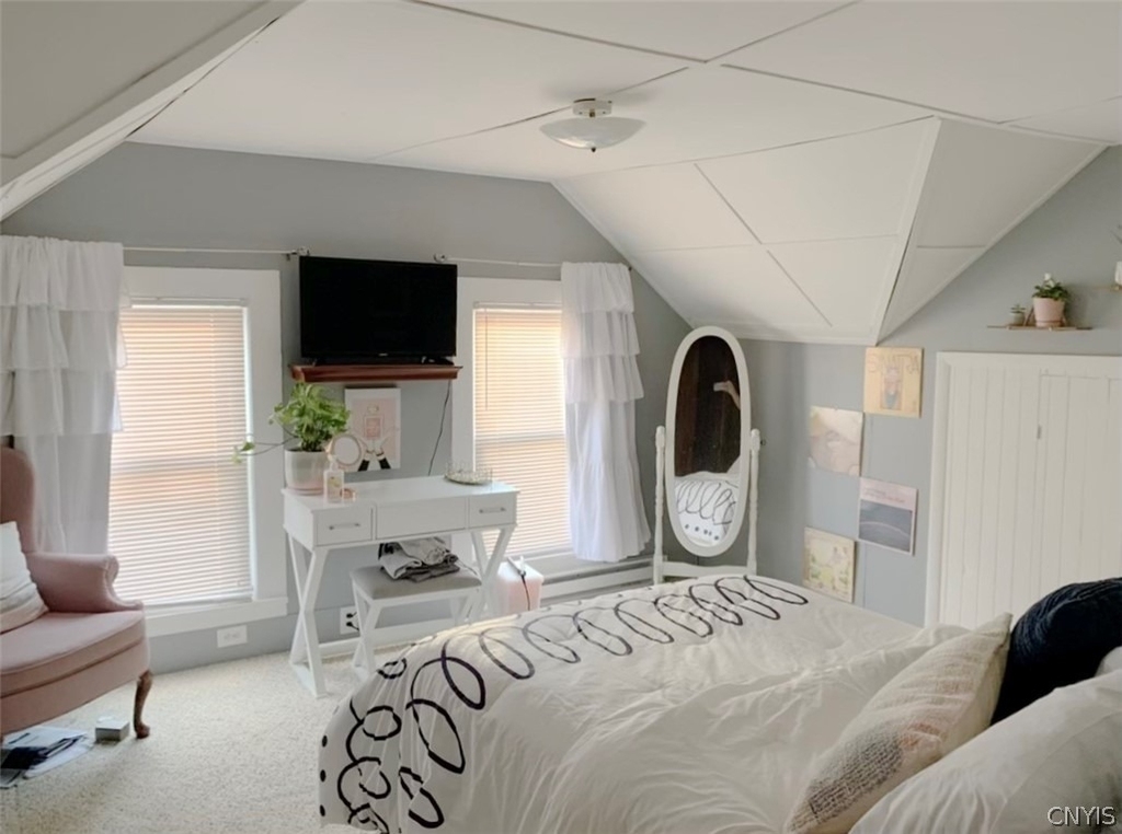 708 Schuyler Street - Photo 18