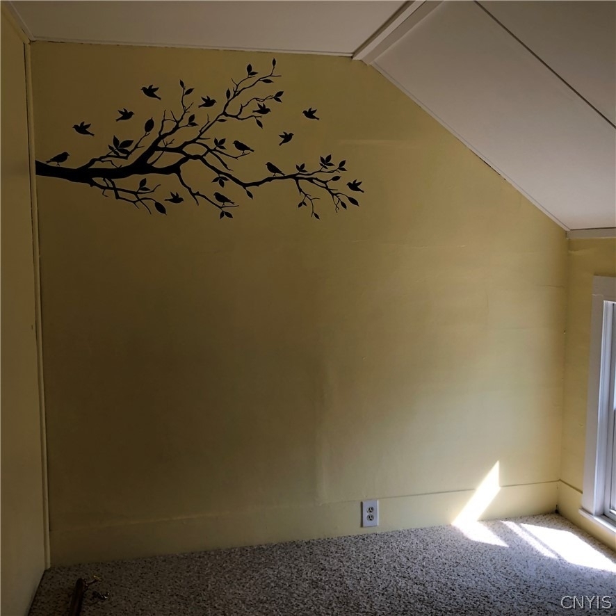 708 Schuyler Street - Photo 21