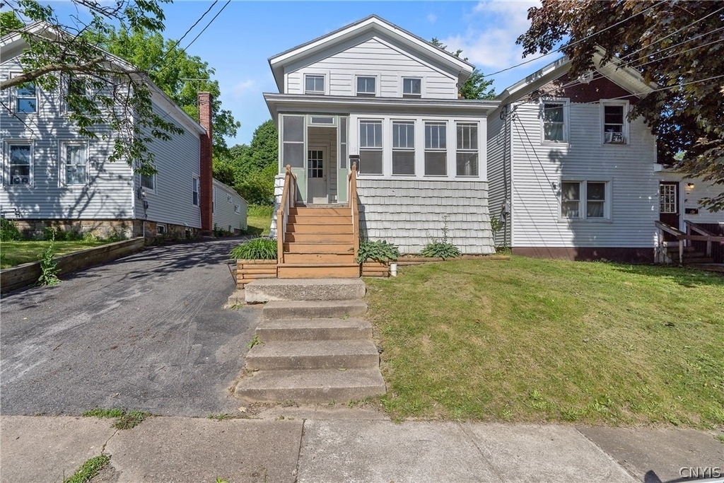 39 John Street - Photo 0